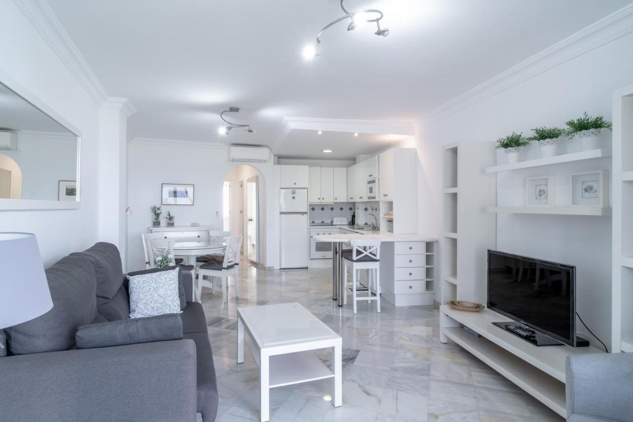 Stella Maris B Casasol Apartments 네르하 외부 사진